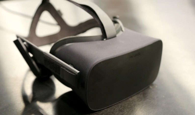 Watch us unbox and poke around the Oculus Rift for the first time