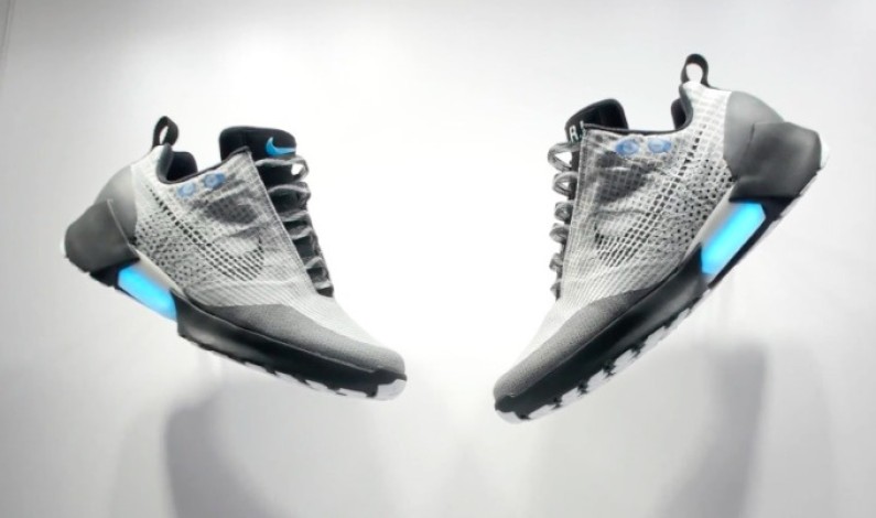 I tried out Nike’s self-tying shoes, the HyperAdapt 1.0